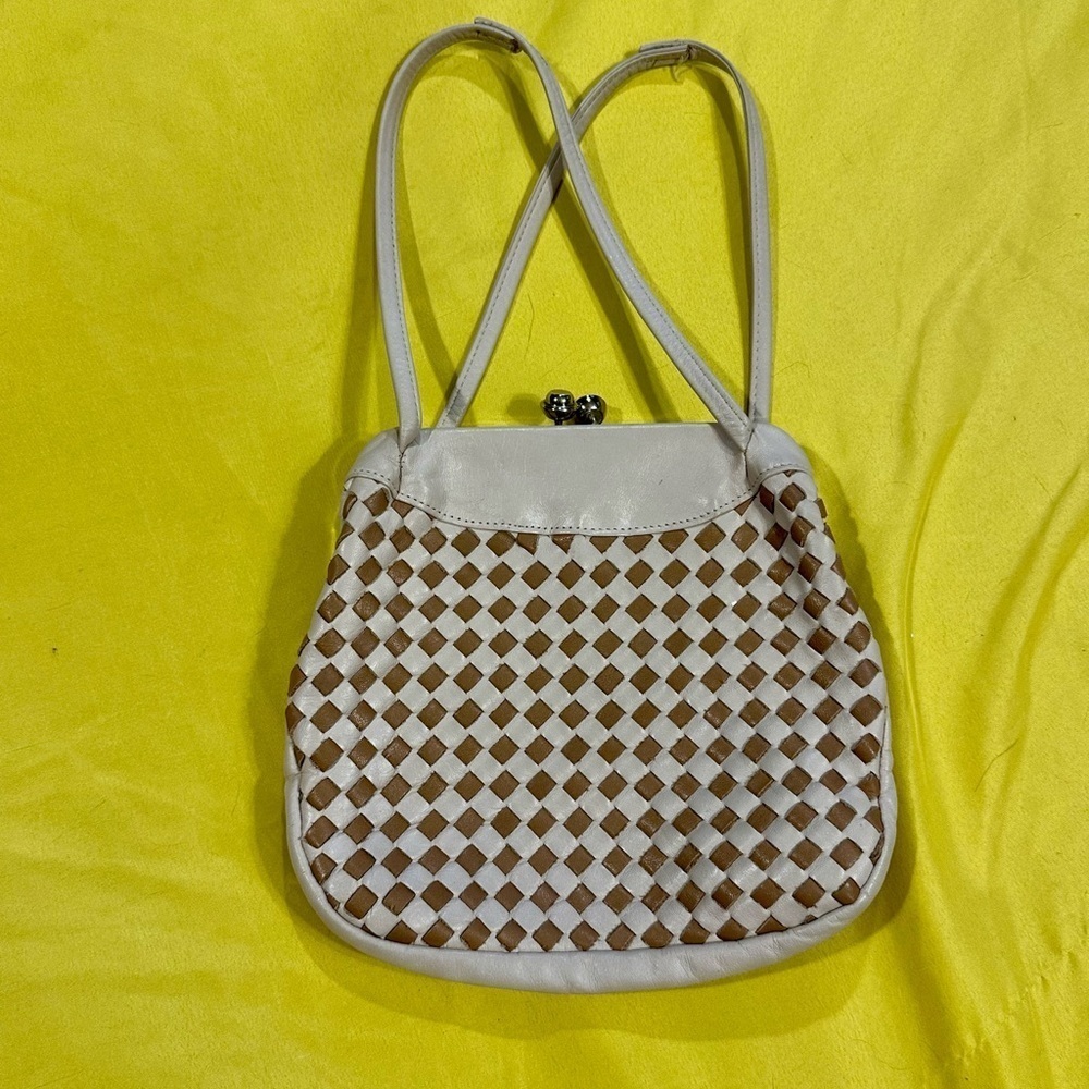 Vintage Carriage Court Genuine Leather Woven Shoulder Bag Purse Made in Korea 80 - Picture 3 of 12
